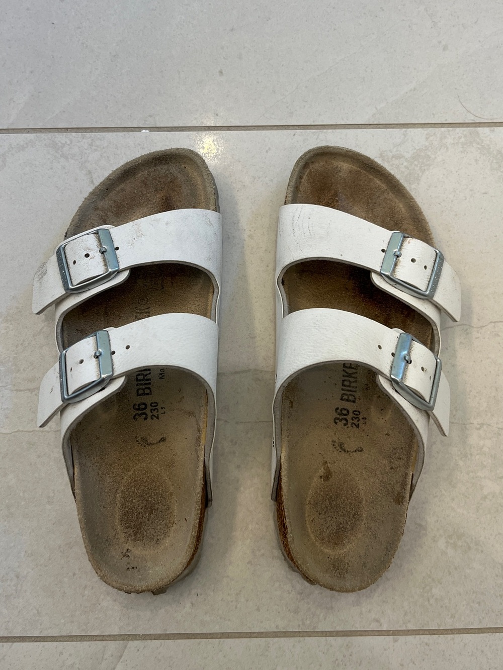 Birkenstock Classic Women’s Arizona White Leather Sandals with Buckles 36